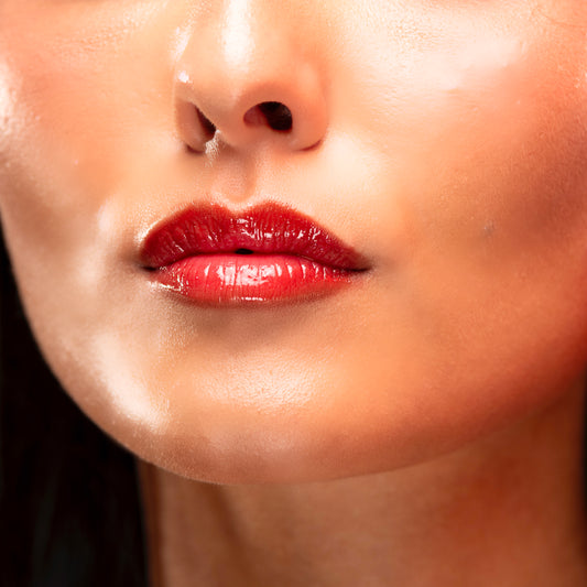 GLOSSGASM - Queen Mary